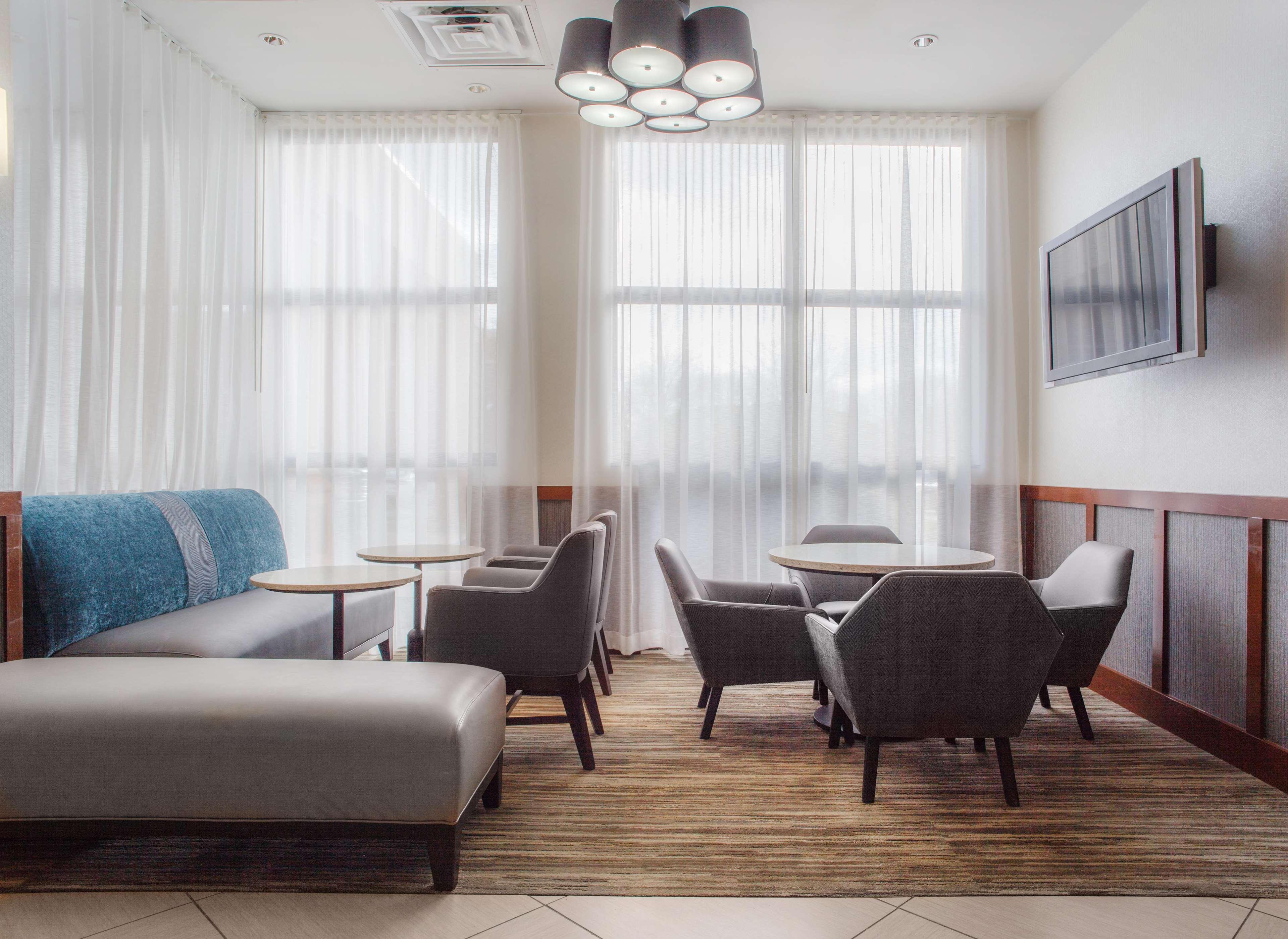 Hyatt Place Cincinnati בלו אש מראה חיצוני תמונה
